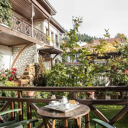 Hotel Archontiko Tsiboni 2*