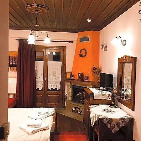 Archontiko Tsiboni Hotel 2*