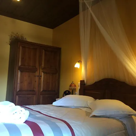 Archontiko Tsiboni Hotel 2*